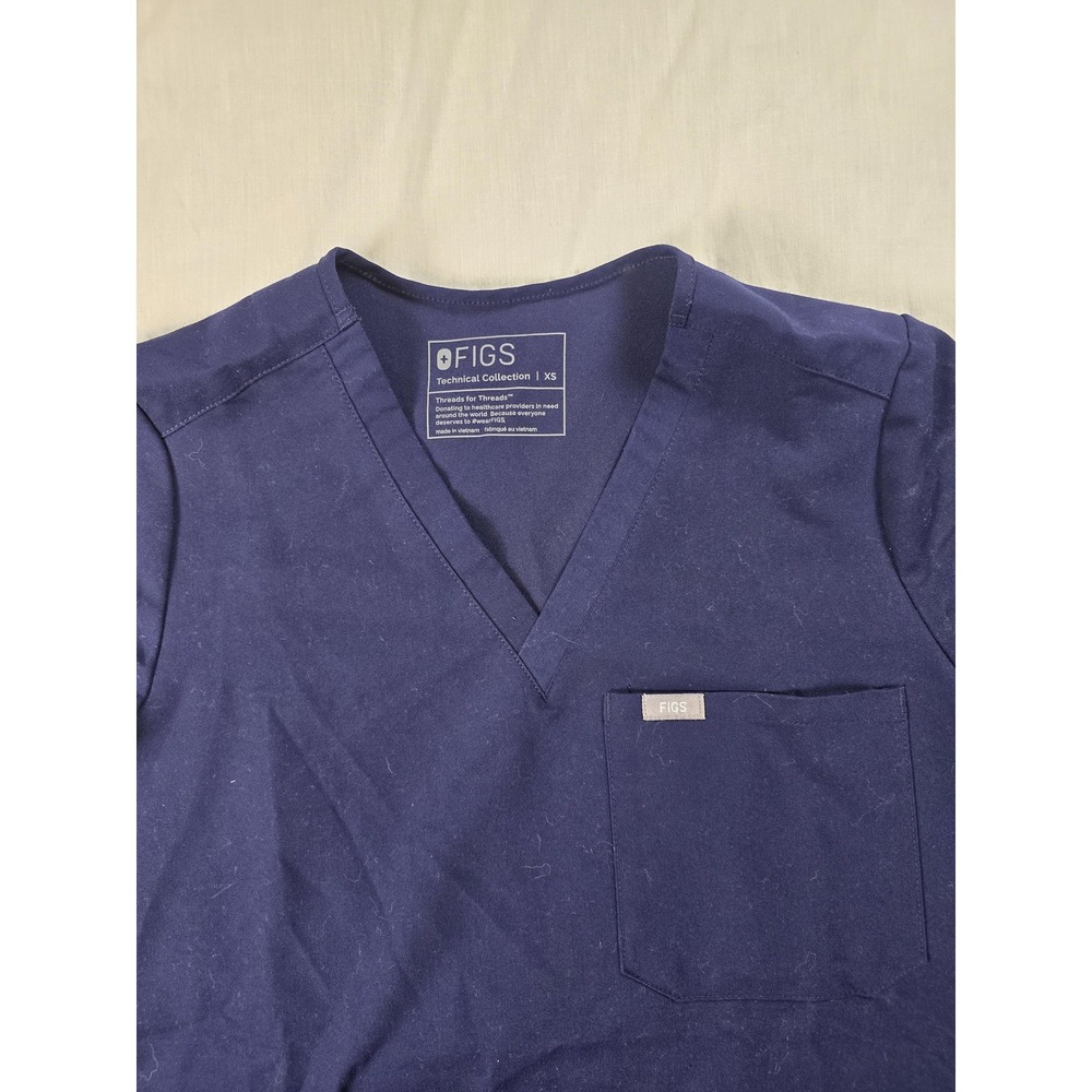 FIGS Top Womens XS Blue Technical Collection Scrub V Neck Nurse Short Sleeve